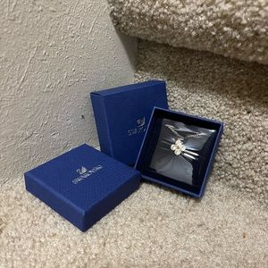 Swarovski Fortune Clover Pendant Necklace 5103383